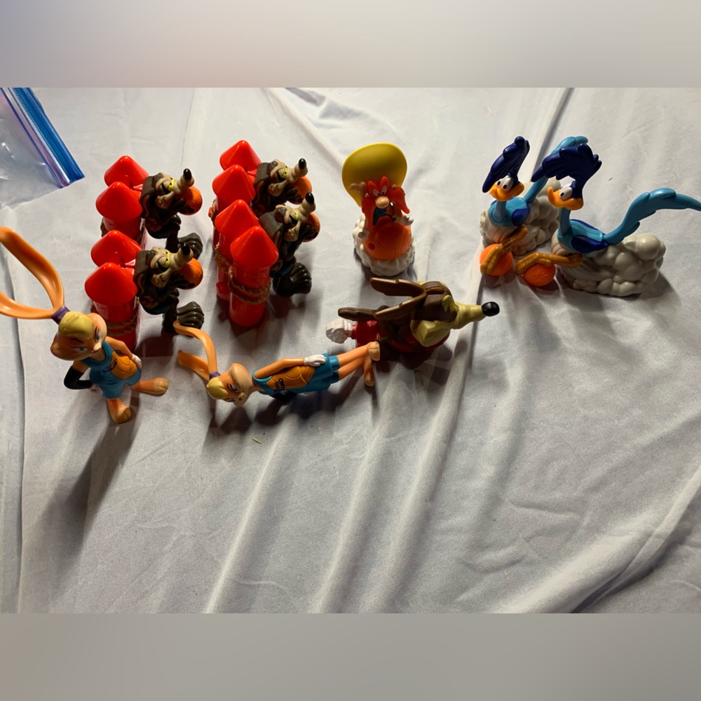 Space Jam Tune Squad Looney Tunes Mcdonald’s Toys Lot of 10